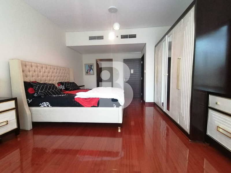 16 UPGRADED FULLY FURNISHED / 1 BEDROOM PLUS STUDY