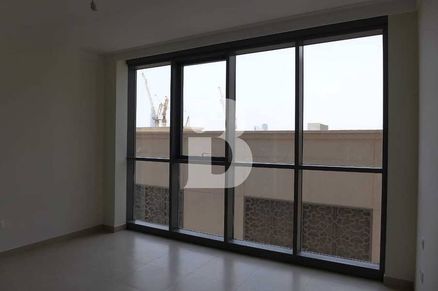 4 High Floor | Fitted Kitchen | Creek View