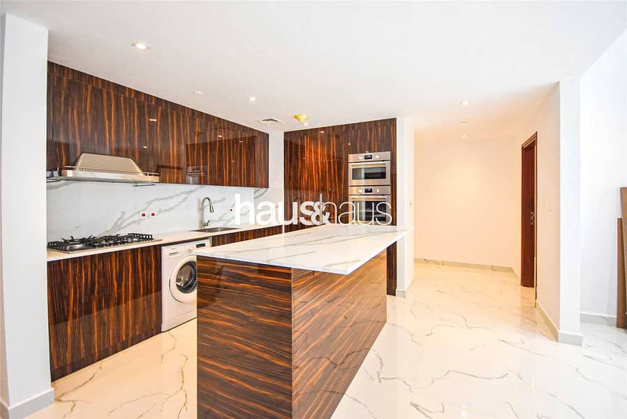 3 Upgraded | Marble Flooring and Bathrooms| Sea View