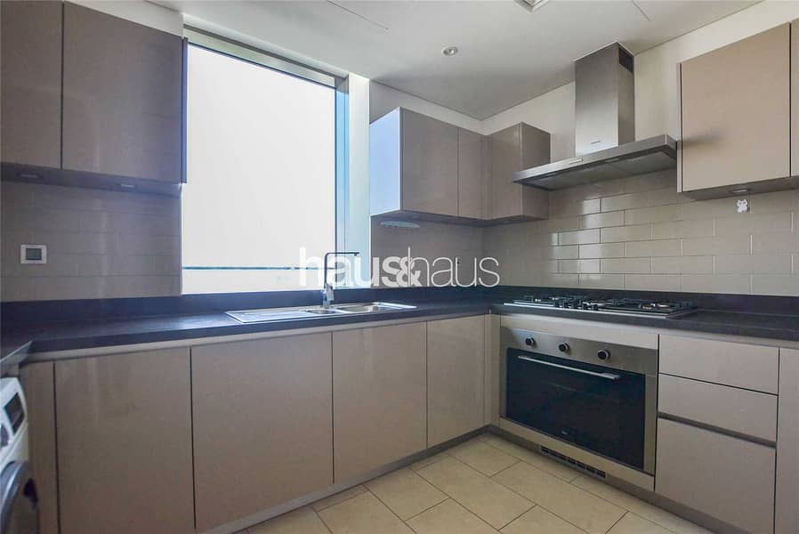 5 2 Bedroom Apartment | Large Layout | Terrace