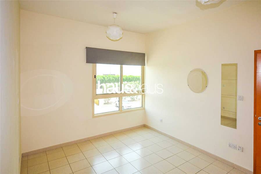 3 Low Floor | Unfurnished | 1 Bedroom | Spacious