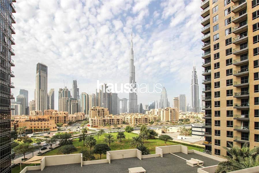 Burj Khalifa View | Spacious Living | Chiller free