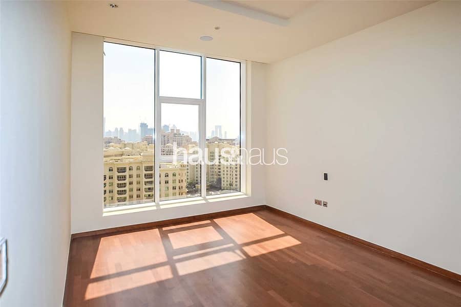8 Sea View | Vacant | High Level | 2 bedrooms