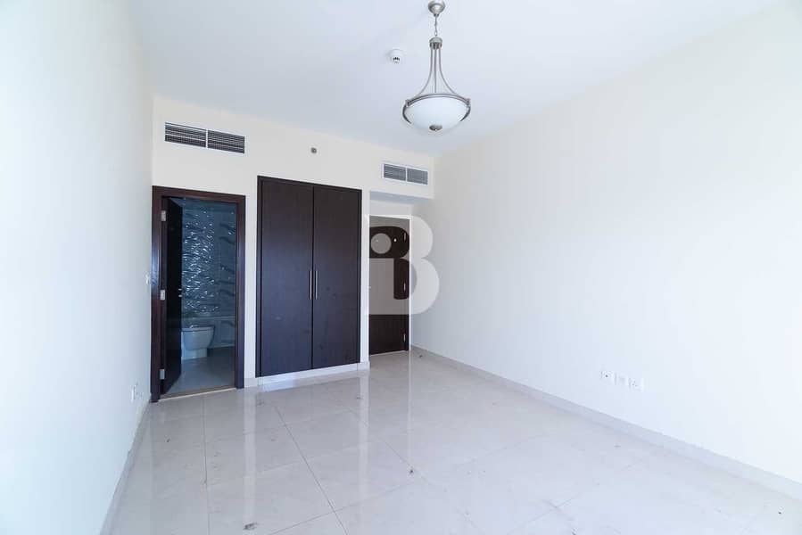 6 HUGE SIZE | 1BHK APARTMENT | NEGOTIABLE PRICE