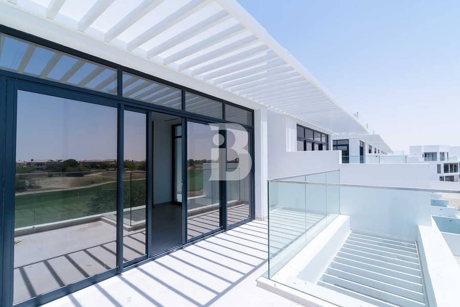 35 Brand New Villa II Spacious With Balcony