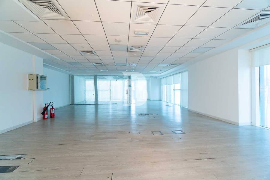 22 Full Floor | Six Offices | Fully Fitted