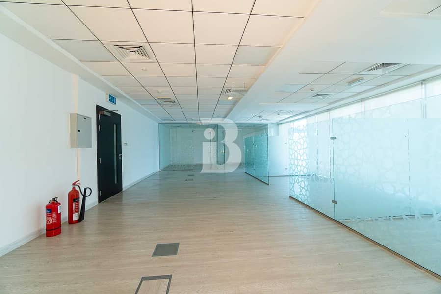 24 Full Floor | Six Offices | Fully Fitted