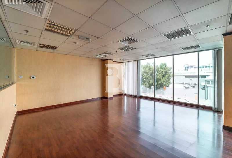 Fitted offices near Oasis mall on SZR-best value for money