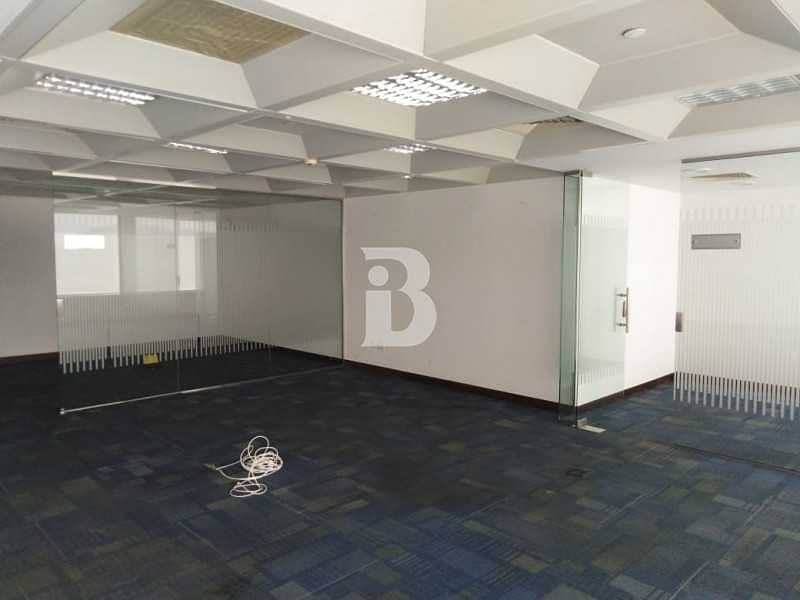 8 All inclusive fitted office near Marriott hotel apartment