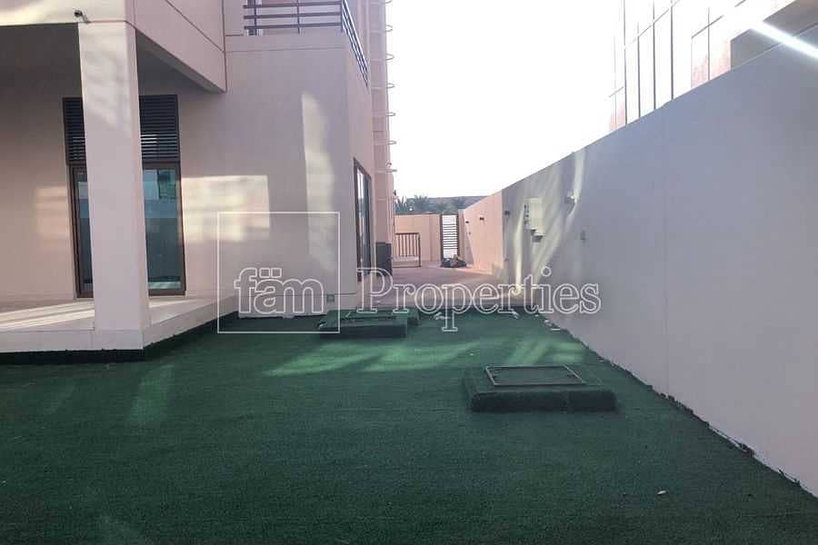 11 Millenium Estate-Meydan 5 beds villa for rent