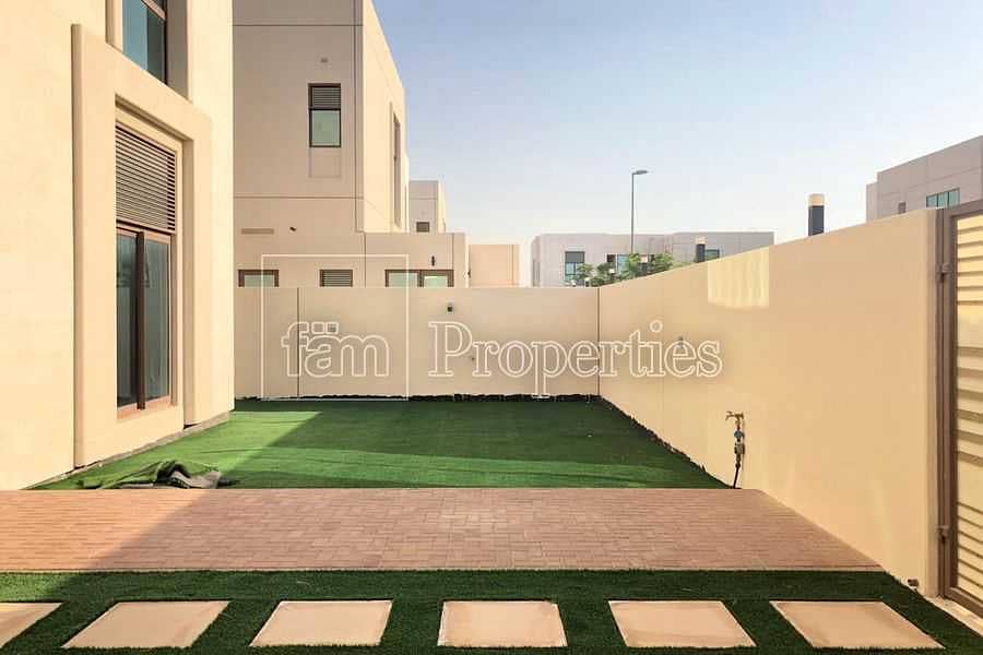 12 Millenium Estate-Meydan 5 beds villa for rent