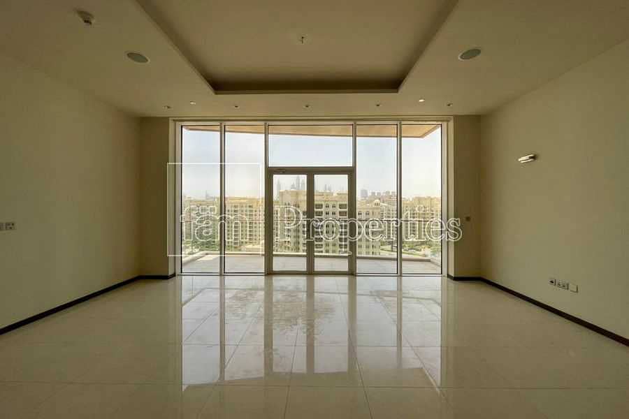 2 High Floor | Sea View | 4 Cheques