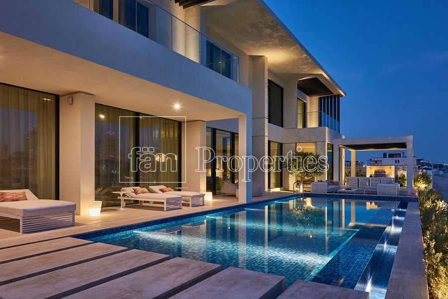 12 Fully Upgraded | Signature Villa | Modern