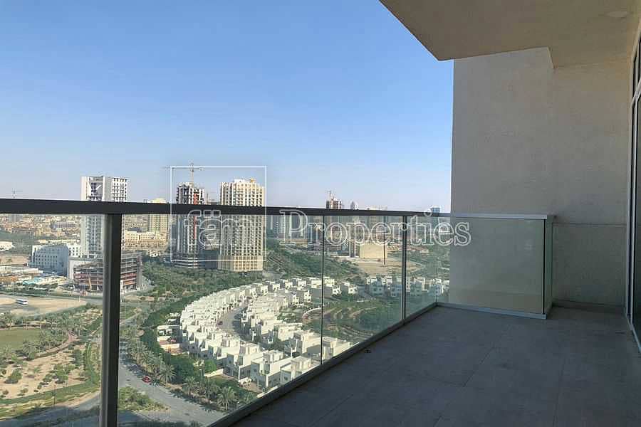 2 Brand New | Modern 1 bed | Swimming Pool View