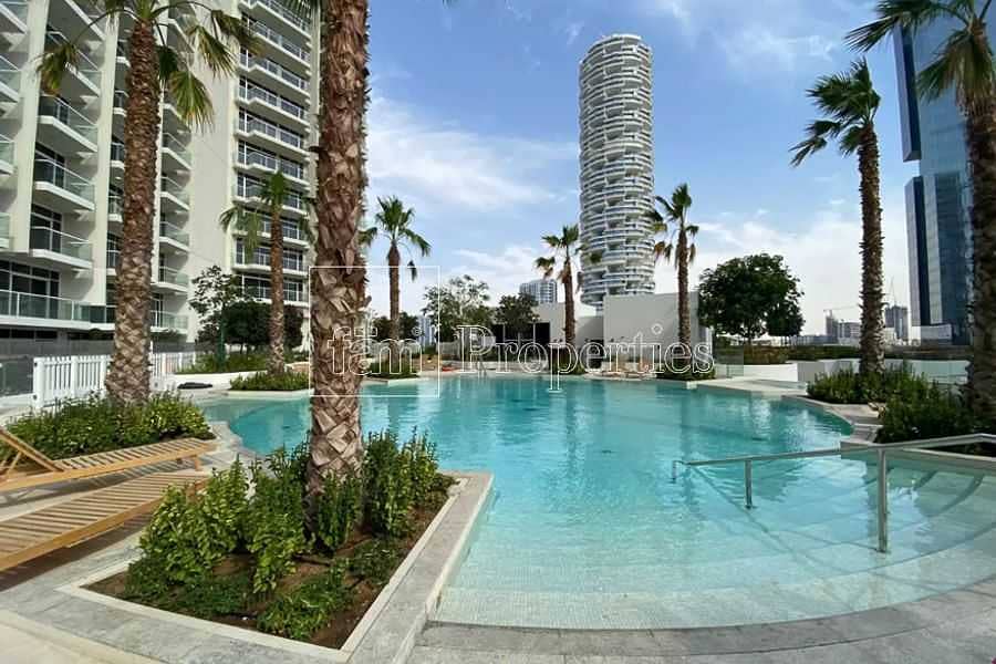 4 Stunning Unit | Great ROI | Swimming Pool View