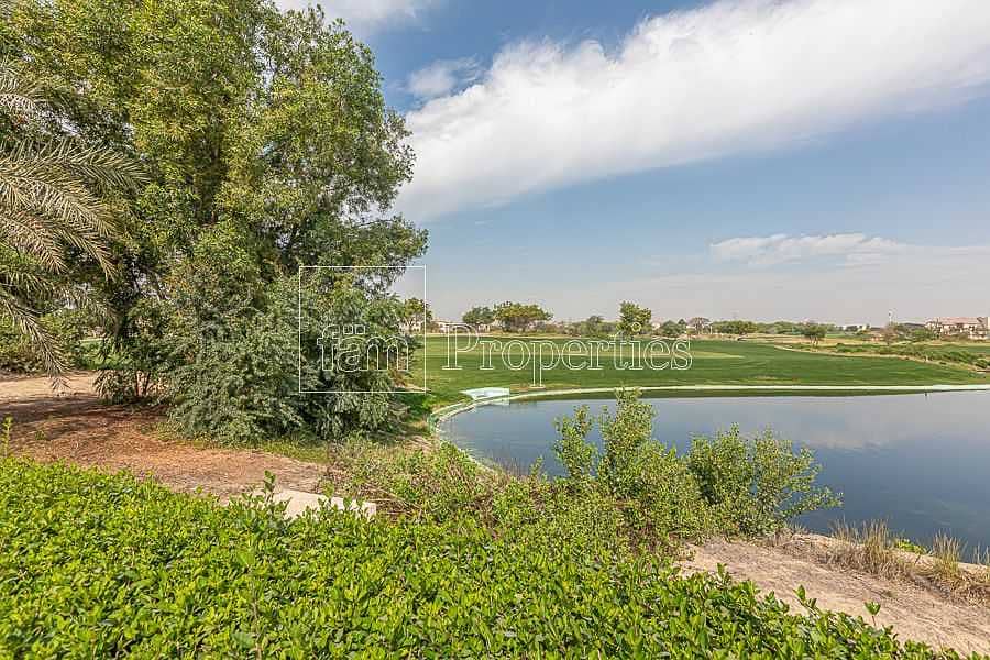 23 Golf Course and Lake View / 4 Bedrooms