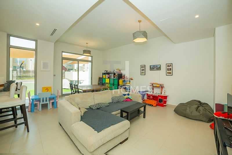 4 Pool and Park Views | 3 Beds+Maid | 1M