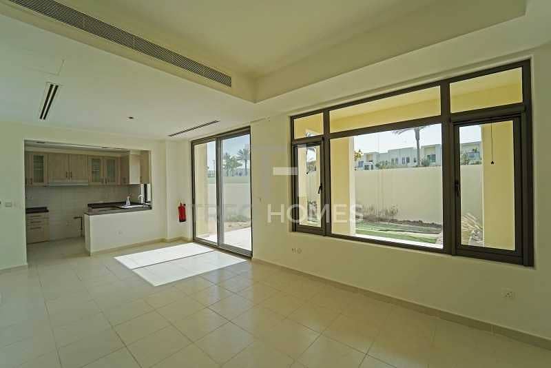 Vacant Type G | Single Row | Near Pool | Vacant Type G | Single Row | Near Pool |