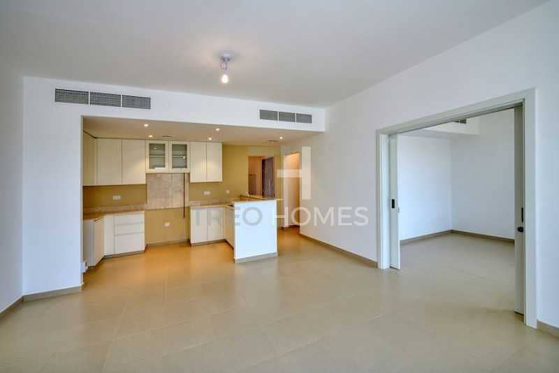 Stunning 4 bed room townhouse with maids