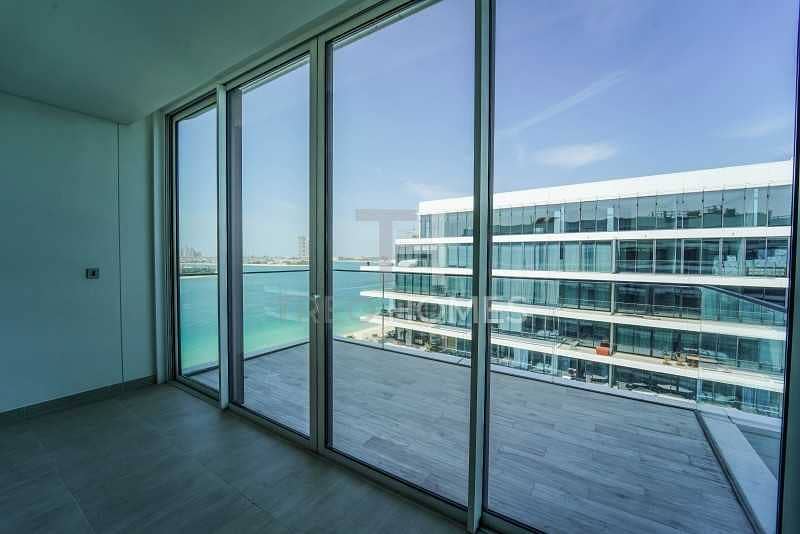 2 Serenia|High Floor|Balcony Sea Views
