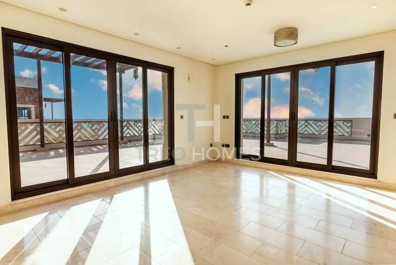 3 Wonderful Gulf views|Ideal family home