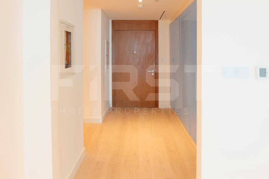 2 Hot Deal! Stunning Apartment. Perfect Area