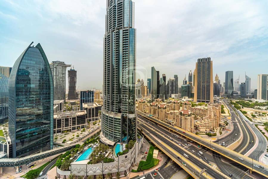 3 Iconic Living | Burj Khalifa View | Furnished