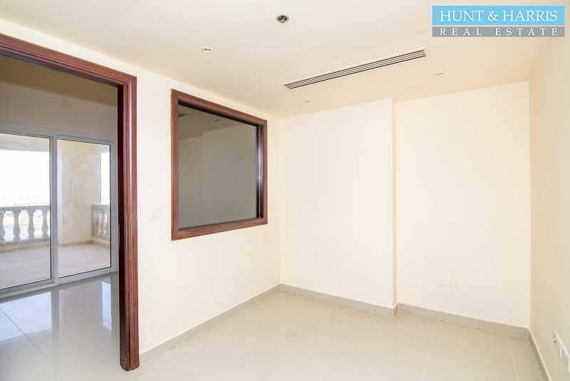 3 Partitioned Studio- Amazing Golf Course & Lagoon View