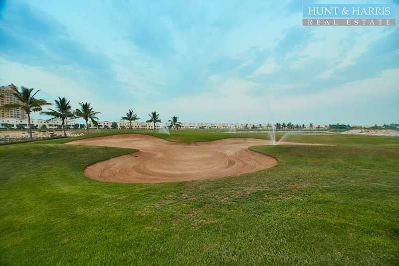 23 Attractive Priced  Studio - Stunning Lagoon & Golf Views