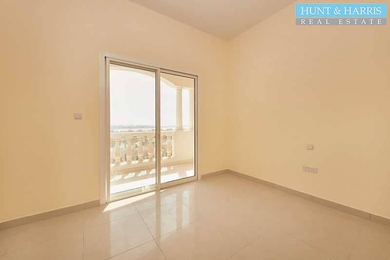 5 Amazing Deal - Lagoon View - Two Bedroom Apartment