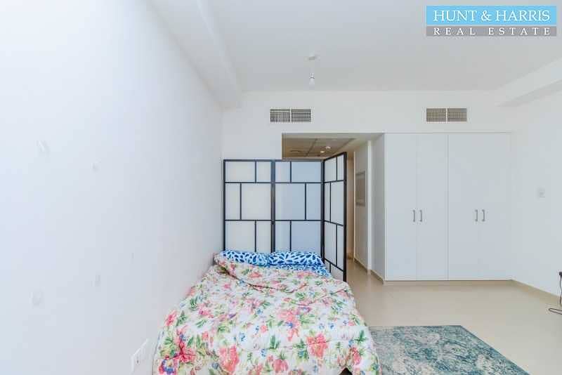 10 Nicely Furnished Studio | Mid floor | Partial Sea View