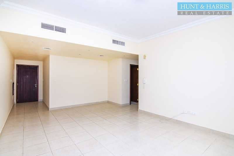 4 High Floor - Closed Kitchen - Great Family Community