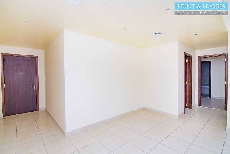 5 High Floor - Closed Kitchen - Great Family Community