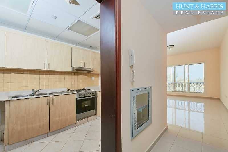 3 Bab Al Bahr - Views of the Sea - Amazing 1 Bedroom for Rent