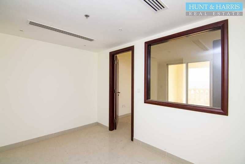 9 Well Maintained Partitioned - Amazing  Sea View - High Floor