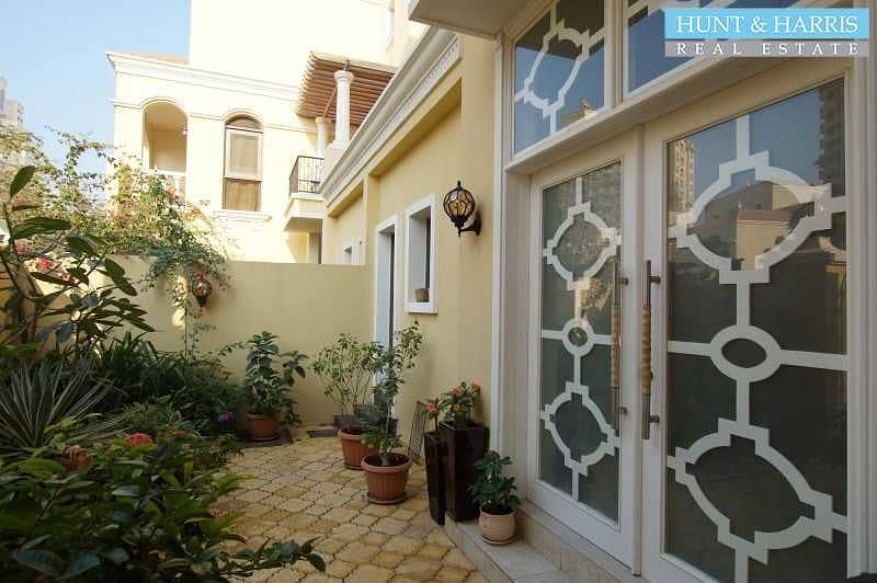 13 Fully Upgraded Townhouse - Great Lagoon and Golf Views