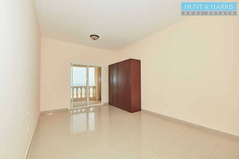 5 Amazing Sea View - Ready To Move In - 5 Min to the Beach