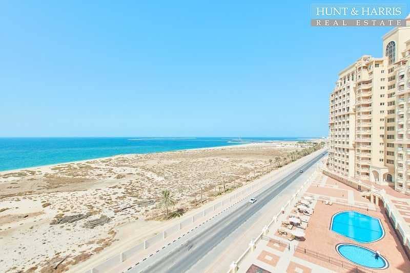 14 Amazing Sea View - Ready To Move In - 5 Min to the Beach