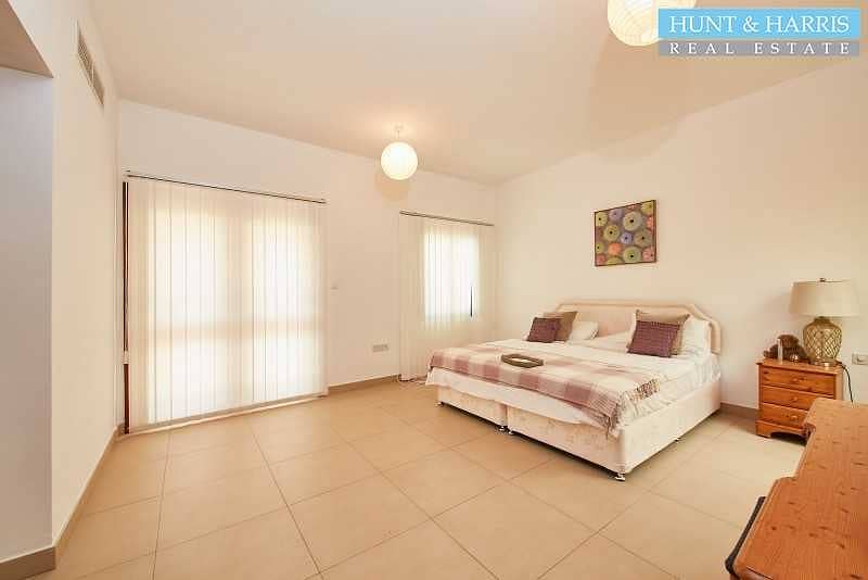 11 Walking distance to the pool - Vacant - Mina Al Arab