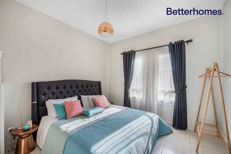 10 Pool & Park Direct Access |  Upgraded | Tenanted