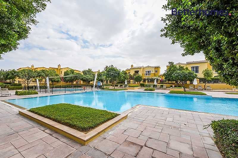 17 Palmera 2 | Landscaped Garden | Available Now
