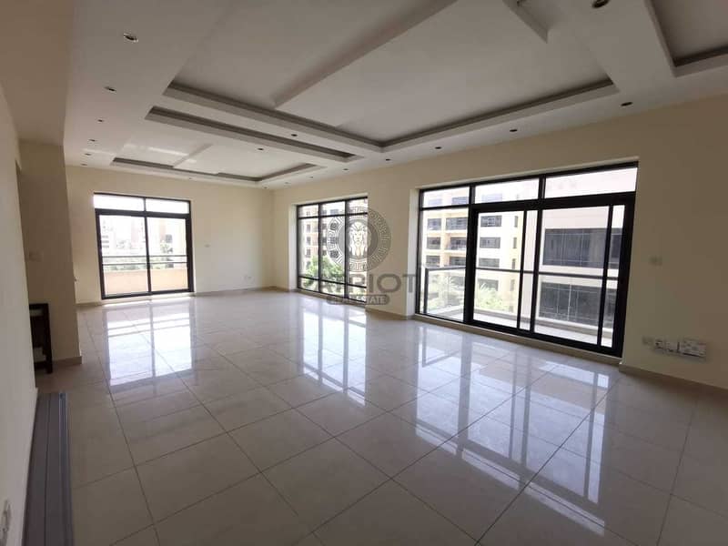 13 4 Bedroom +Study | Chiller Free | 4 Balconies | Pool View