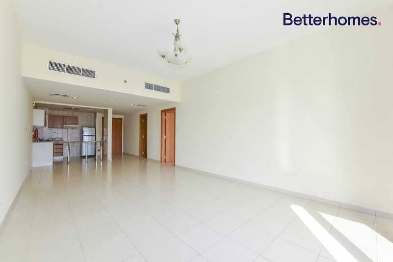 Lavender | Large One Bedroom | With Terrace