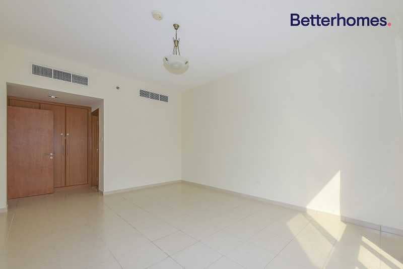 4 Lavender | Large One Bedroom | With Terrace