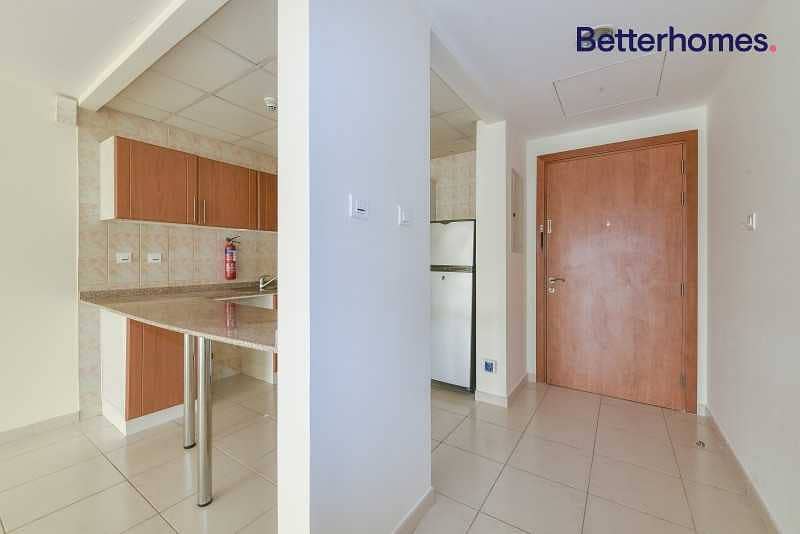 6 Lavender | Large One Bedroom | With Terrace
