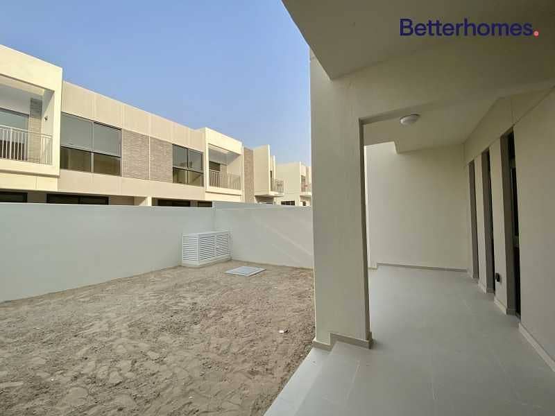6 Exclusive | Furnished | Brand New | Big Terrace