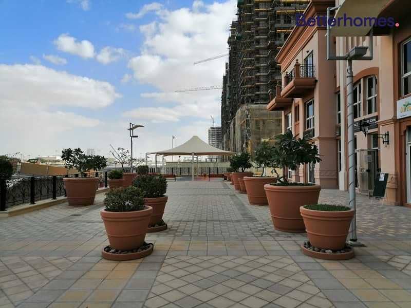13 Exclusive|Vacant l Pool and Canal View|High Floor