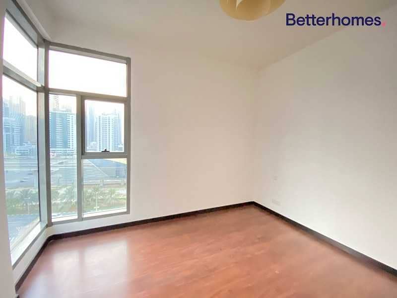 5 Well Maintained | Opposite Metro | Huge Layout