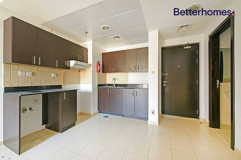 9 Best Deal |Well Maintained Apartment | Rented