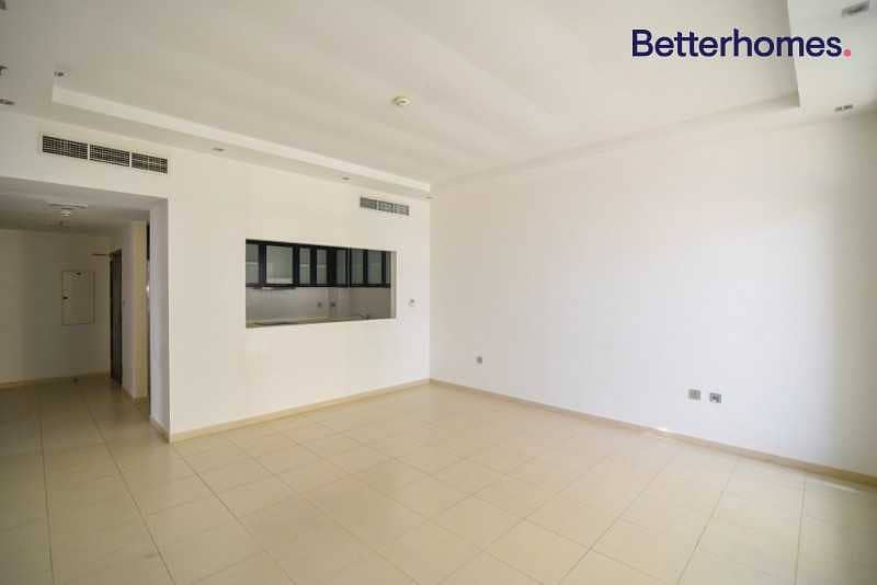 3 Chiller free | Stunning view | Well maintained | Spacious